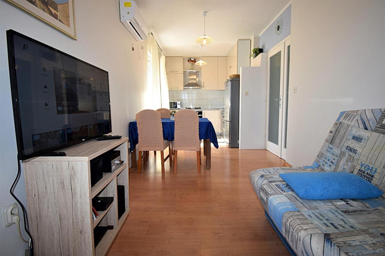 Apartment Corner Zadar Bagian luar foto